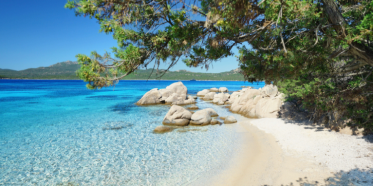 Engel & Völkers compra 7Pines Resort Sardinia