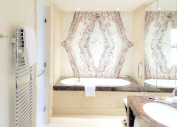 Fmg Shapes progetta i marmi per Four Seasons a Mosca