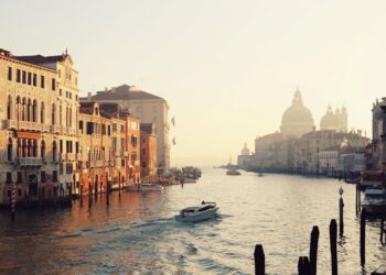 Orient Express batte Rosewood a Venezia (deal di Arsenale da 60 milioni)