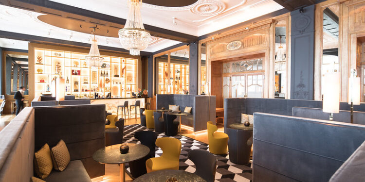 Luxury management, un corso gratuito e un executive master con Glion