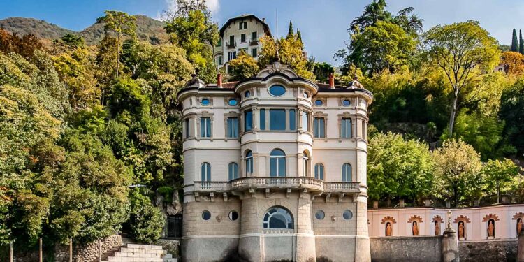 Cresce il turismo culturale. Airbnb lancia la categoria ‘dimore storiche’