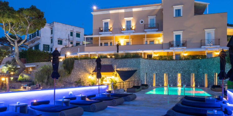 È in corso il restyling di Villa Marina a Capri