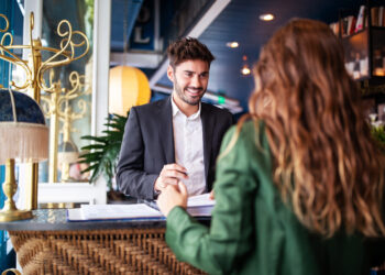 A maggio, ricavi hotel nel mondo a -10% su 2019 (Italia a +7%)