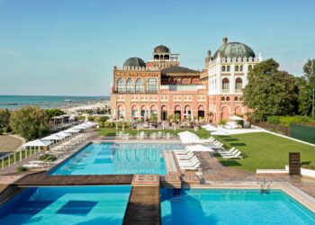 L’Excelsior al Lido di Venezia diventa 100% inglese