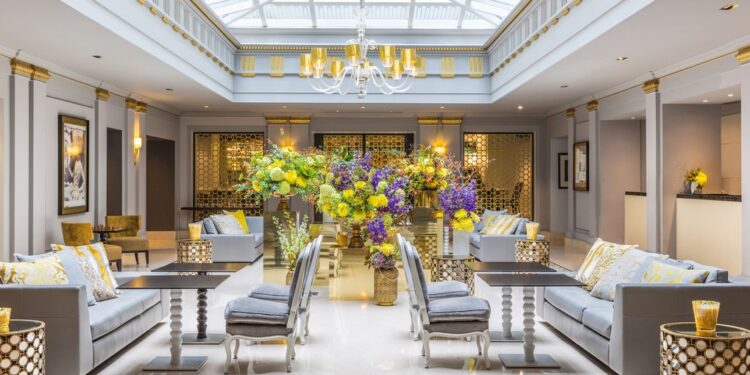 Accor batte il 2019 nel secondo trimestre. Confermato outlook