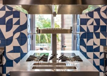 Cucine professionali, ‘bollono’ i ricavi