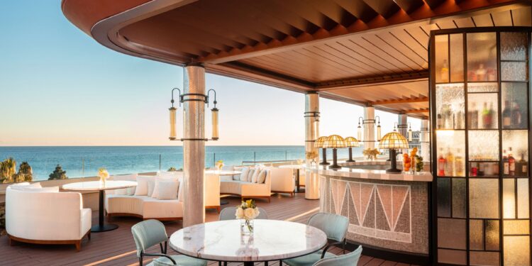 Anantara debutta in Francia sul lungomare di Nizza