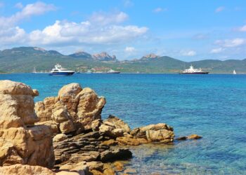 Un’altra bandierina in Costa Smeralda: la mette Rocco Forte