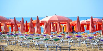 Caro-ombrellone: estate fino a +29%. Punte di 4.000 € in costiera amalfitana