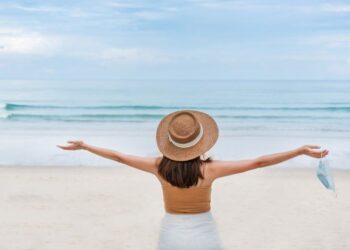 Estate 2023: meno prenotazioni, più ricavi per i tour operator