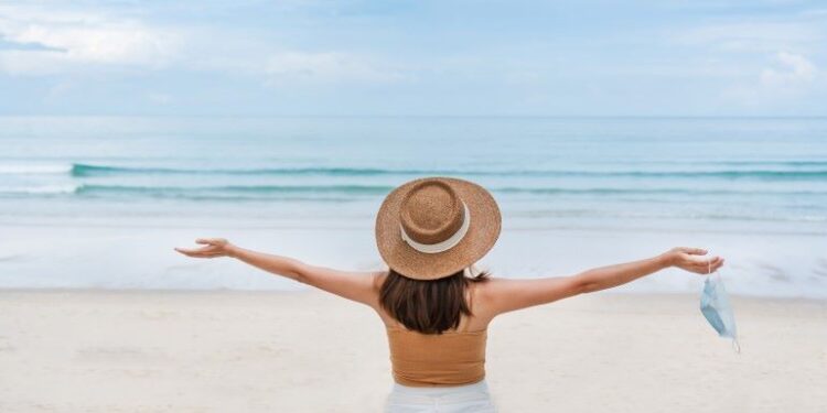 Estate 2023: meno prenotazioni, più ricavi per i tour operator