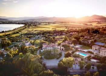 Parte il restauro di Borgo dei Conti Resort in Umbria