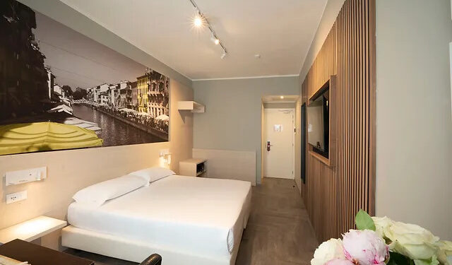 Uturn Investments scommette su Kleos Hotel Group. Rilevato il 48,5%