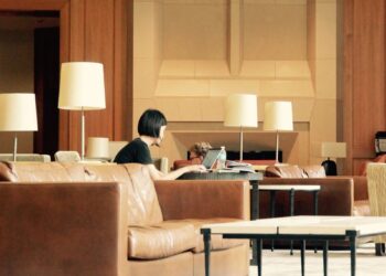 Hotel, nel Q2 occupazione ancora in calo sul 2019 e tariffe a +26%