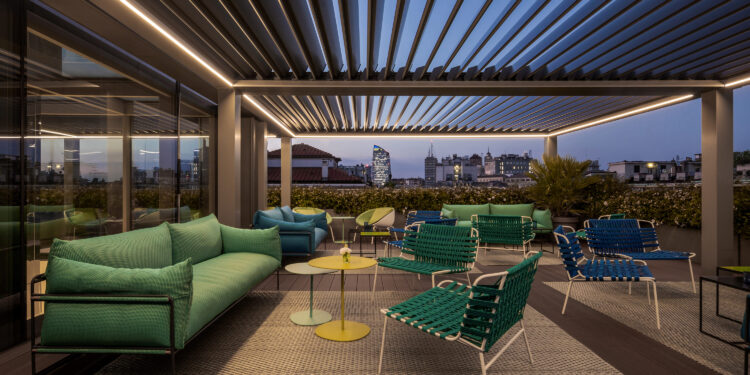 Fenomeno rooftop: apre la terrazza di Casa Baglioni a Milano
