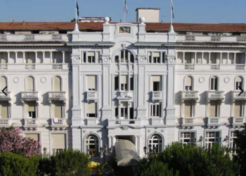 Fallisce il Grand Hotel di Riccione, un tempo simbolo della ‘riviera’