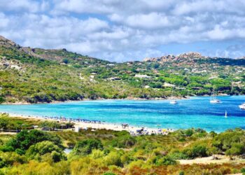 Sardegna, in approvazione la legge regionale che ‘aiuta’ i 5 stelle