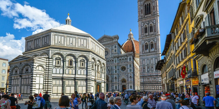 Estate con più stranieri e meno italiani: il saldo è negativo