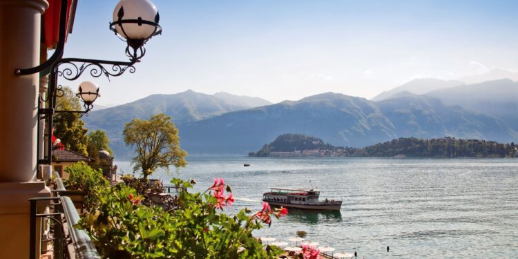 Occhi puntati sul lago di Como