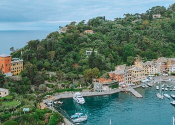 ‘Colpo’ di Four Seasons a Portofino: ha acquistato il ‘castello’. Diventerà un hotel?