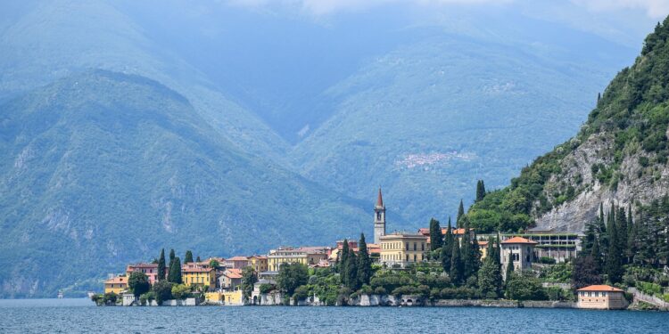 Continua il risiko dei brand sul Lario. Belmond compra Castello di Urio