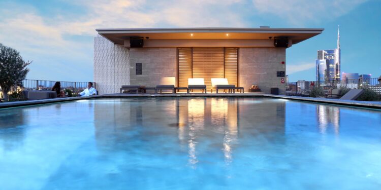 Precursori del trend  rooftop & pool