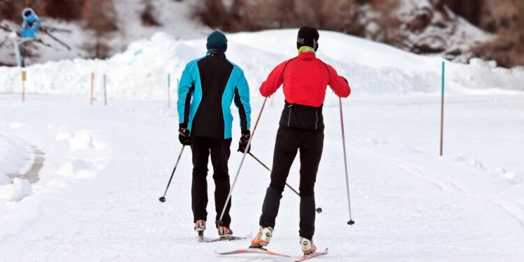 Vacanze invernali, torna l’advance booking e si allunga il soggiorno