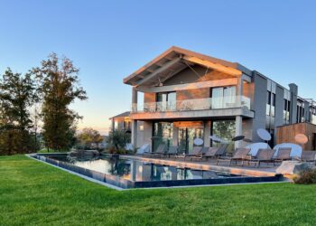Con il nuovo ‘Laqua’, l’hotellerie di Cannavacciuolo punta a 20 milioni €