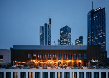 Il gruppo tedesco Ruby Hotels debutta in Italia, a Firenze e a Roma