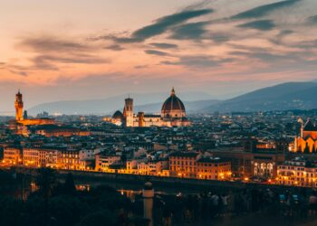 Arrivi in Italia nel 2023 a quota 125 milioni. Ancora dietro il 2019