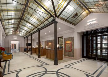 Apre a Firenze il primo hotel di design Curio Collection by Hilton