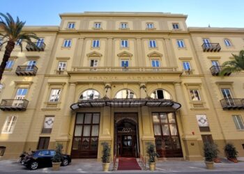 Mangia’s, primo step nei ‘5 stelle urban’ con Grand Hotel et Des Palmes