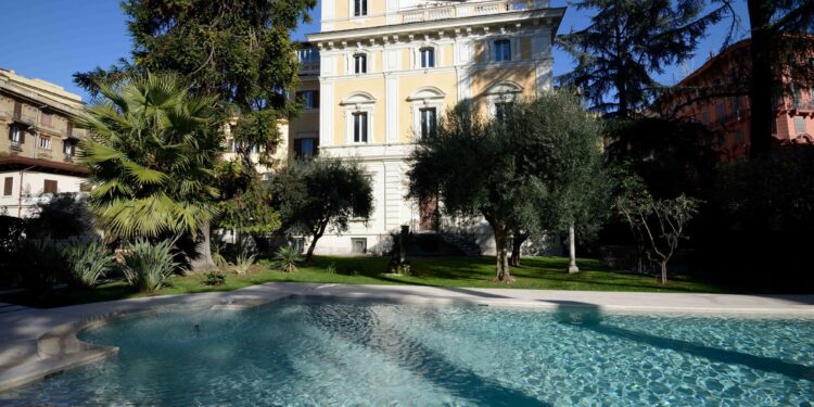 È ufficiale, Mandarin arriva a Roma: dieci ‘villini’ gestiti da Merope