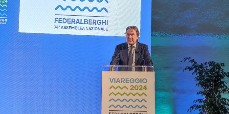Federalberghi sulla tassa di soggiorno: “Prendiamo New York a modello”