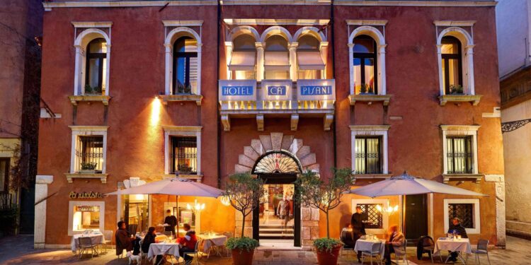 Planetaria scommette su Venezia: acquisito il Ca’ Pisani, valore del deal 20 mln €