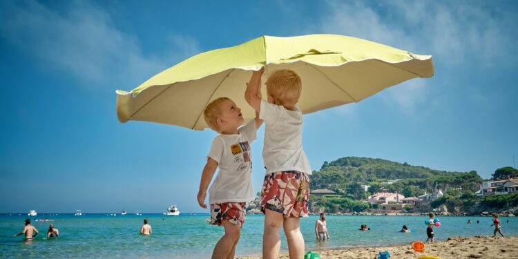 Giugno mese di vacanza: sono 15 milioni gli italiani in viaggio