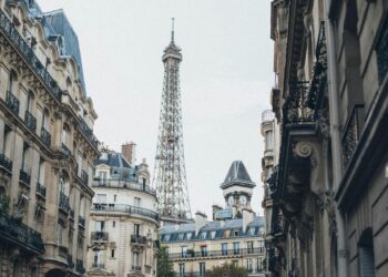 Olimpiadi Parigi effetto boomerang: prima metà di luglio hotel ‘in secca’
