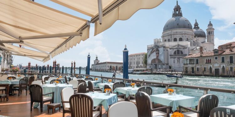Gritti Palace, i ricavi salgono a 36,5 mln €. Il f&b vale più del 20%