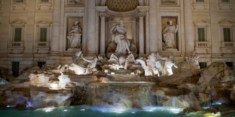 Ingresso di eccellenza a Roma: Park Hyatt vicino alla Fontana di Trevi