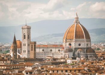 Flop per l’estate in Italia: 1,4 mln di presenze in meno. Settembre in rialzo