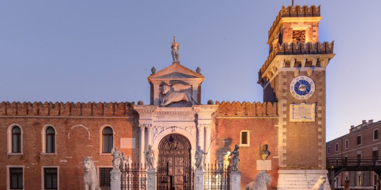 Anche Dior in pista per il restauro di monumenti italiani