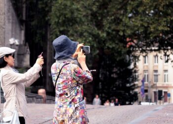 Boom di cinesi in Europa durante la Golden Week. Italia fuori dai circuiti