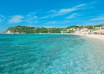 Regione Calabria, due bandi da 54 milioni di euro per la ricettività