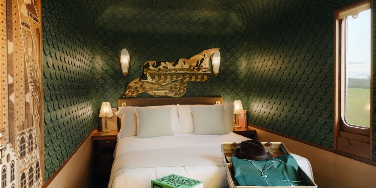 Belmond lancia la suite dell’artista JR sul Venice-Simplon Orient Express