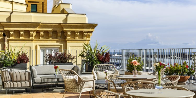 Concluso il restyling di Mercure Napoli Centro Angioino