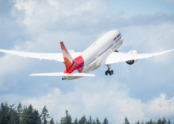 Un volo Air India in partenza da Dehli