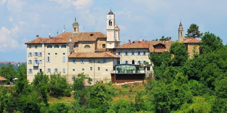 Atmosphere Core approda in Italia con la prima apertura europea Borgo Monchiero