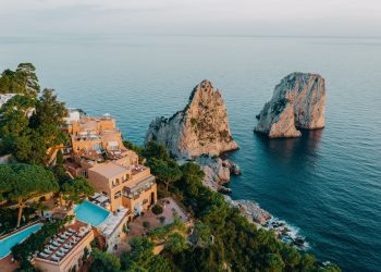 Manfredi verso 35 mln di euro. “Nell’era Trump avremo più turisti Usa nei nostri 5 stelle”