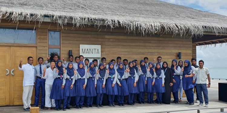 Cocoon Foundation: “Creiamo opportunità di sviluppo per la comunità e l’ambiente delle Maldive”