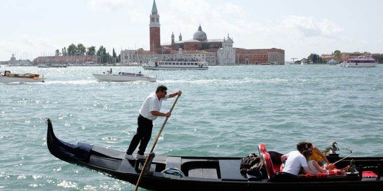 I turisti Usa in Italia non rallentano (per ora): +5% nei ponti di Pasqua
